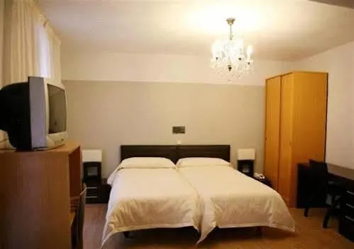 게스트하우스 Gran San Segundo 2*